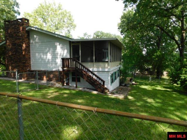 713 OAK KNOLL DRIVE Mountain Home, AR