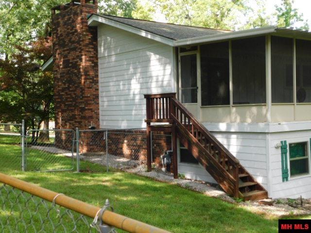 713 OAK KNOLL DRIVE Mountain Home, AR