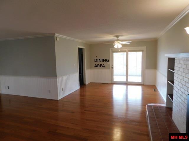 713 OAK KNOLL DRIVE Mountain Home, AR