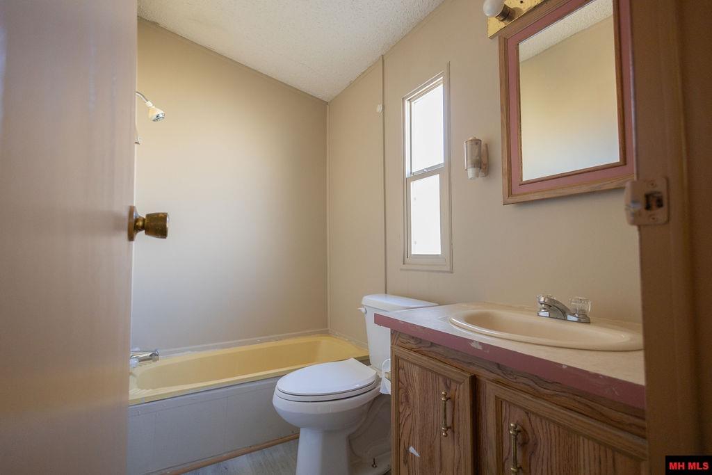 101 NORA COURT Mountain Home, AR