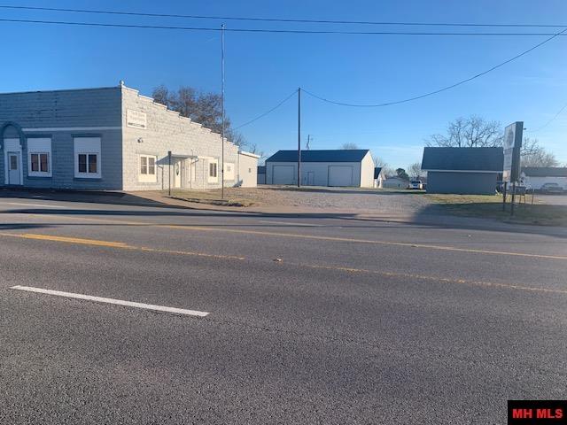 107 E MAIN STREET Gassville, AR