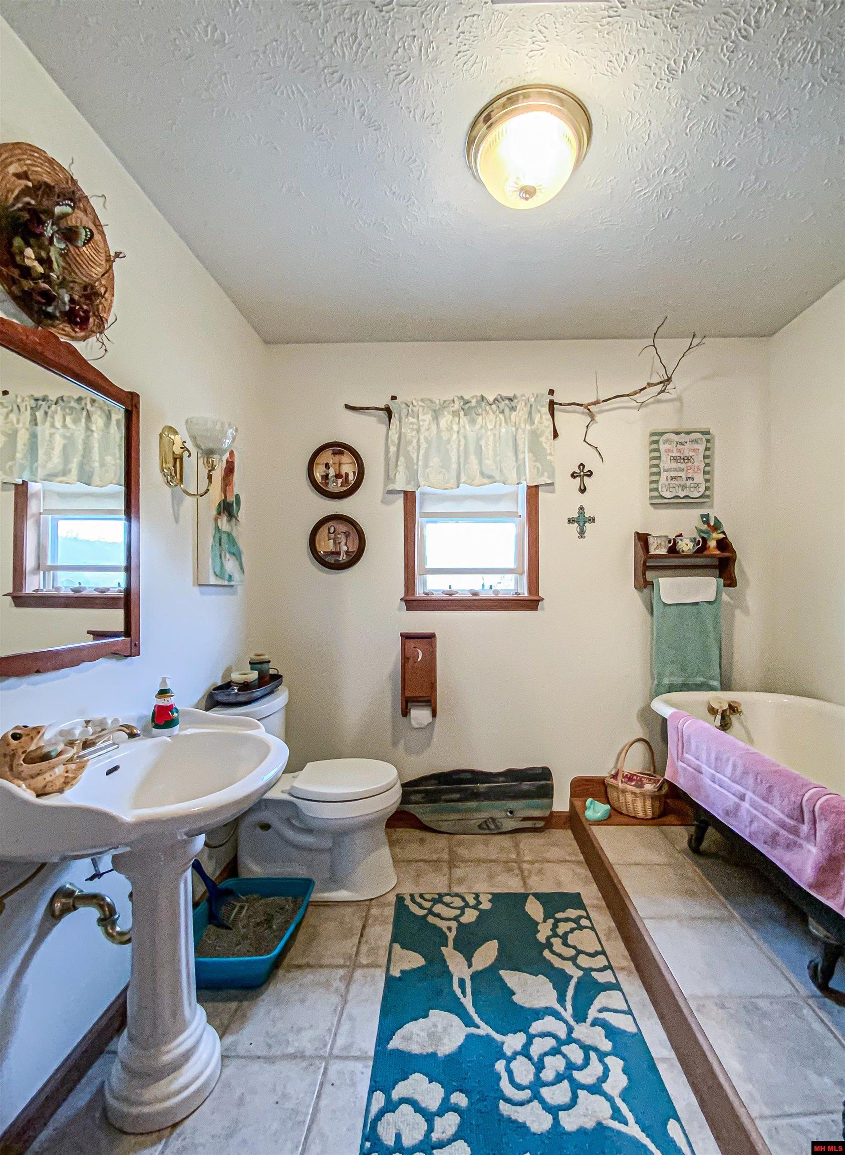 170 LITTLE LANE Cotter, AR