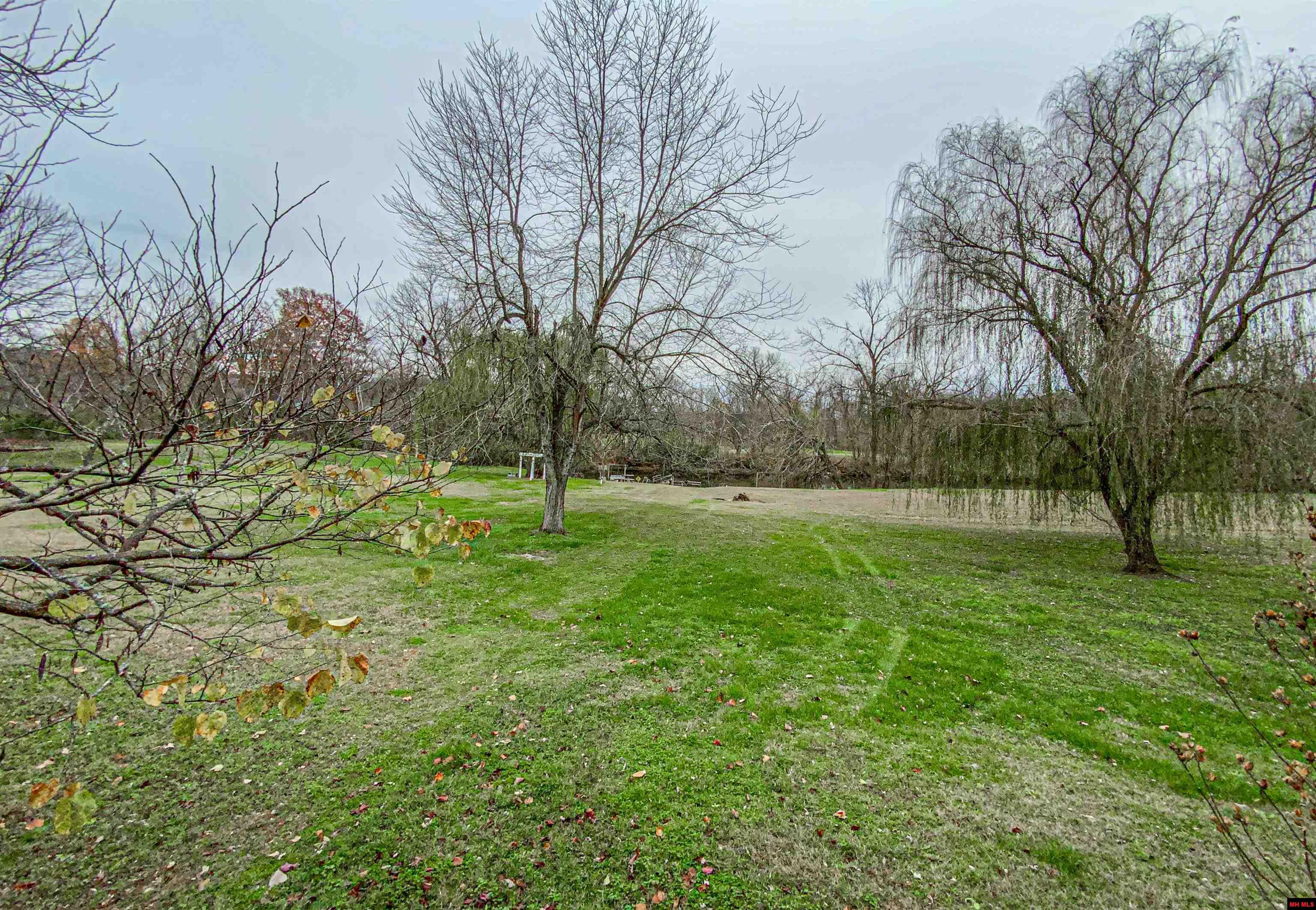 170 LITTLE LANE Cotter, AR