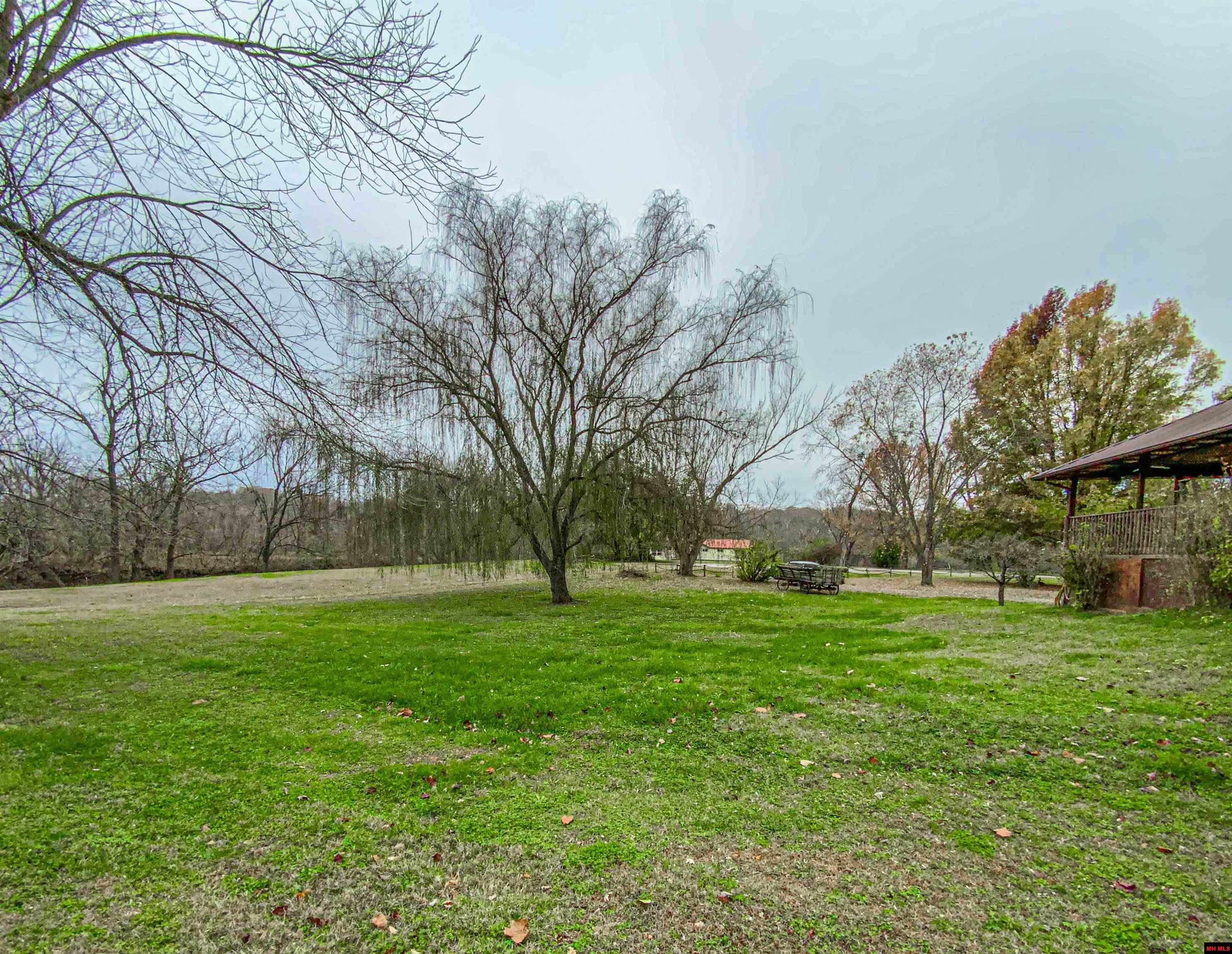 170 LITTLE LANE Cotter, AR