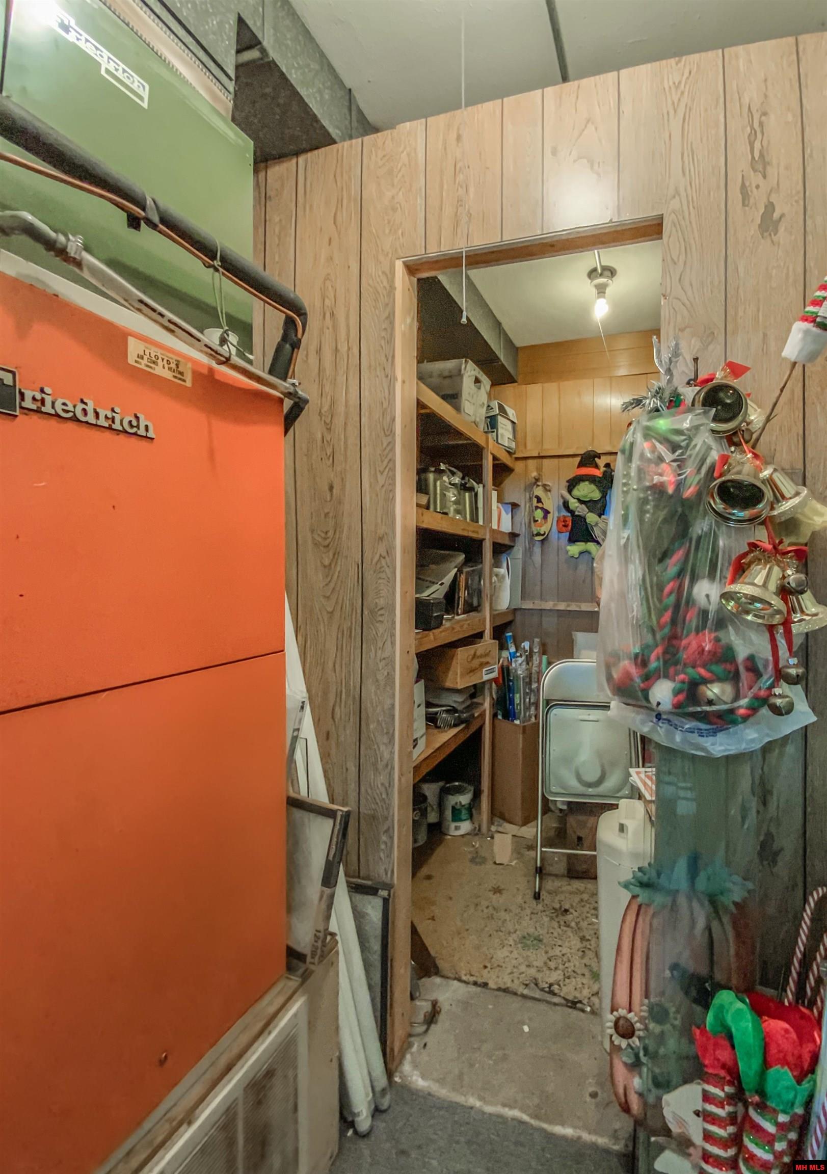 627 CENTRAL BOULEVARD Bull Shoals, AR
