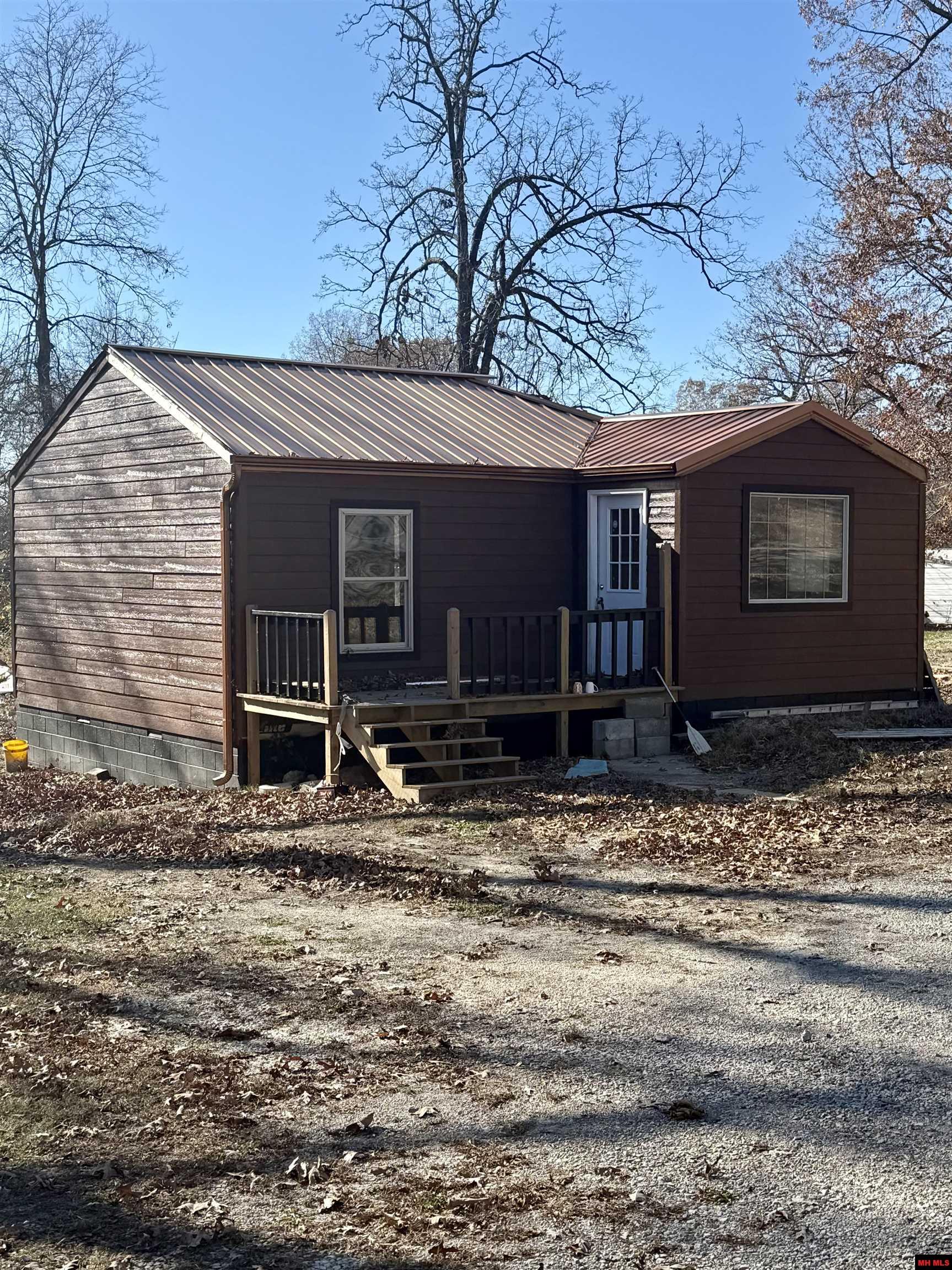 505 LOCUST AVENUE Bull Shoals, AR