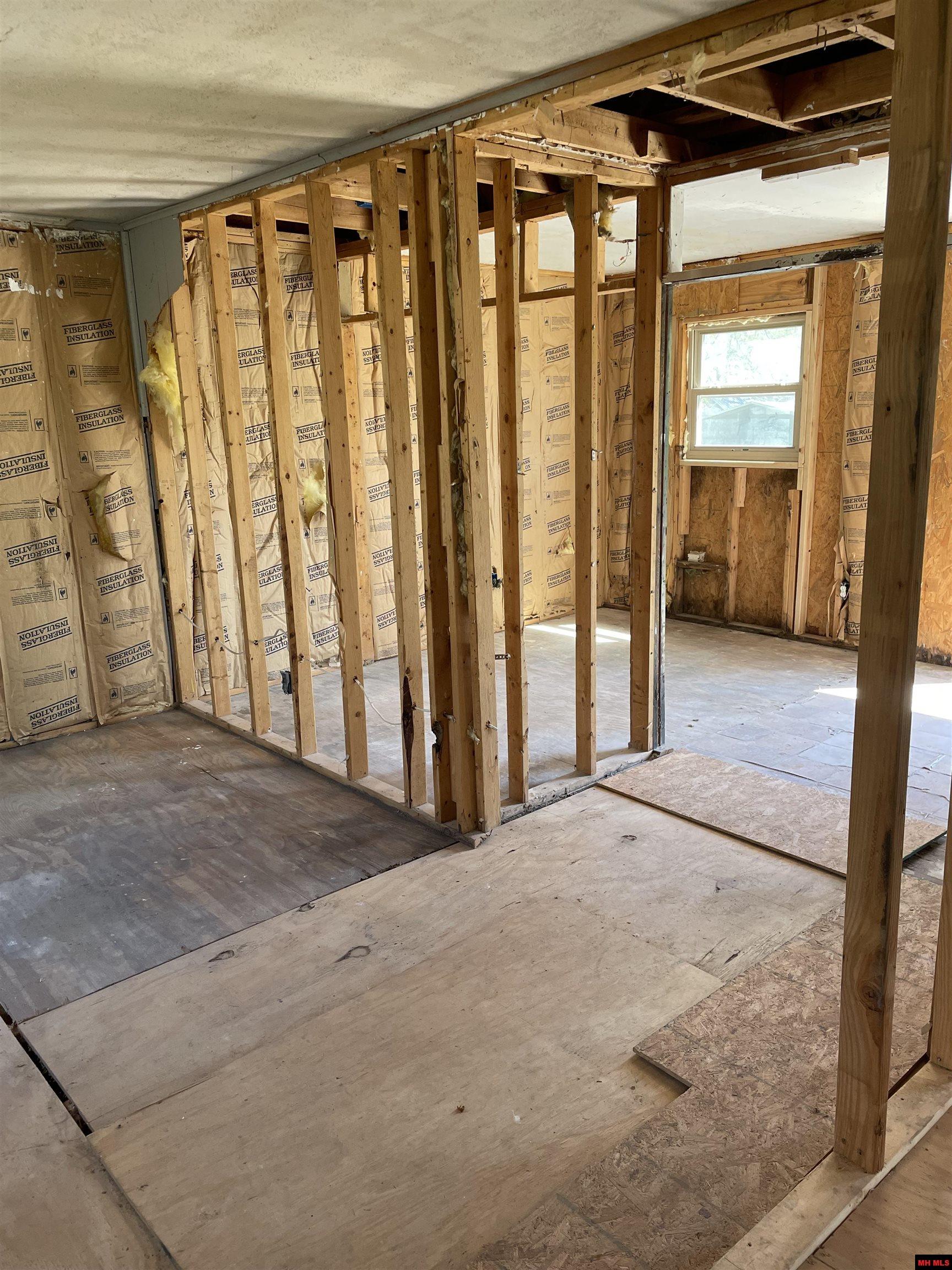 505 LOCUST AVENUE Bull Shoals, AR