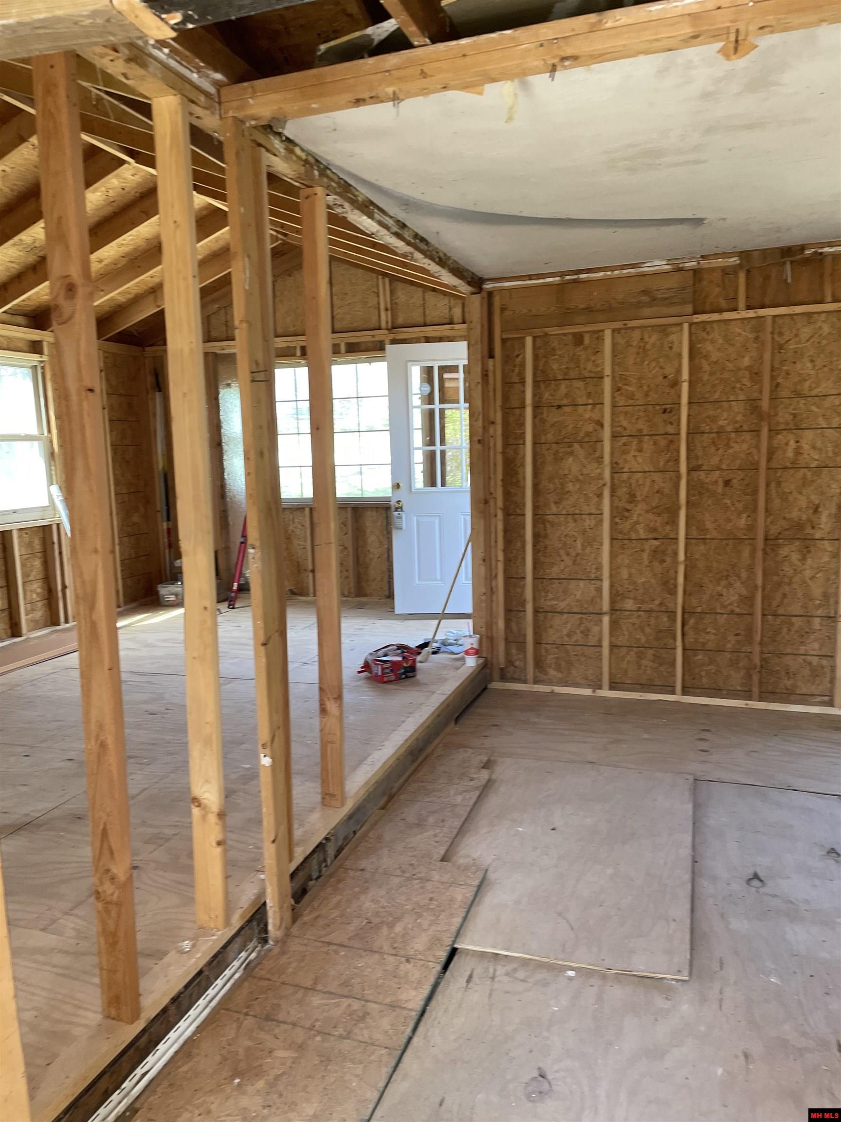 505 LOCUST AVENUE Bull Shoals, AR