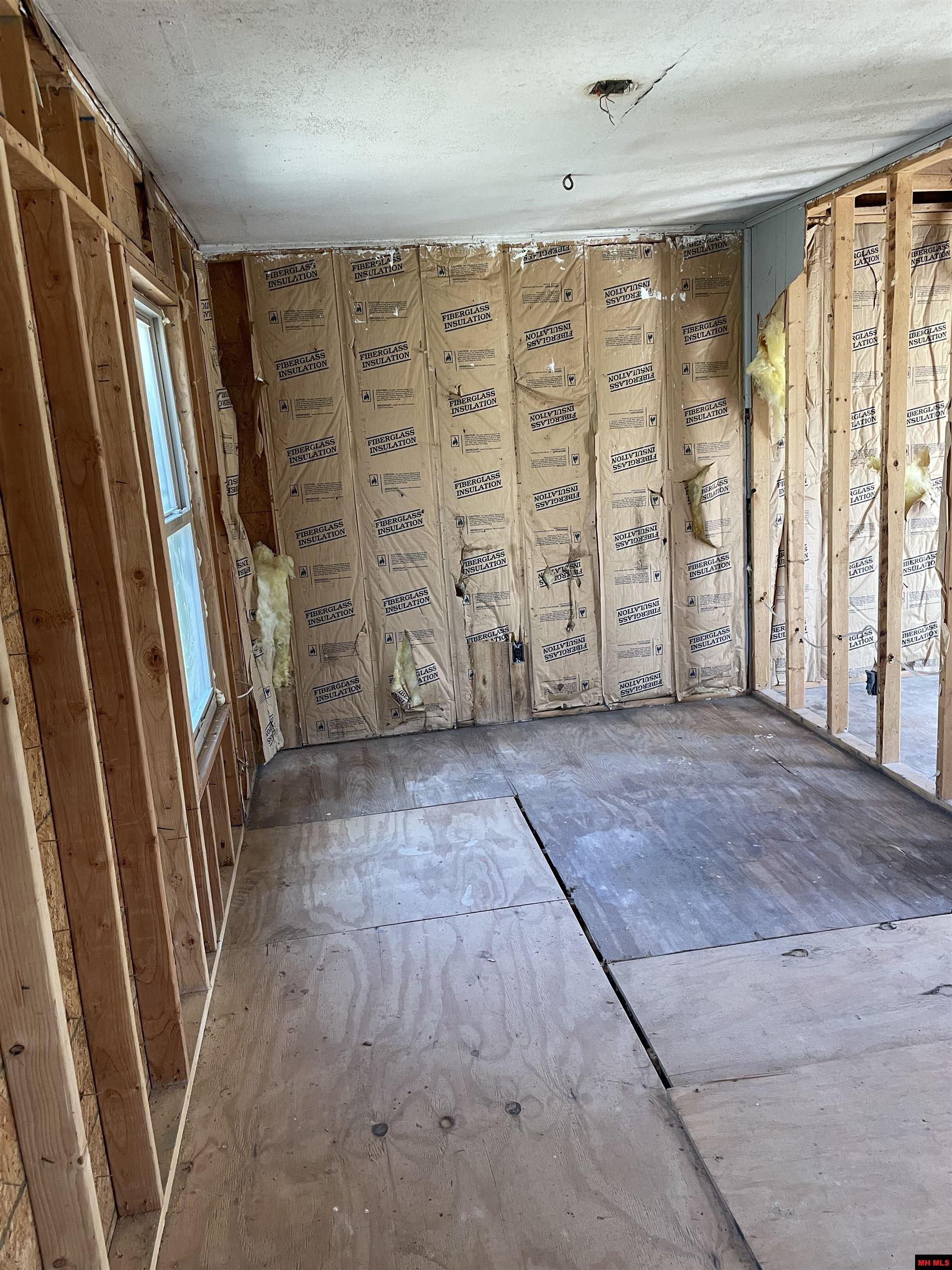 505 LOCUST AVENUE Bull Shoals, AR