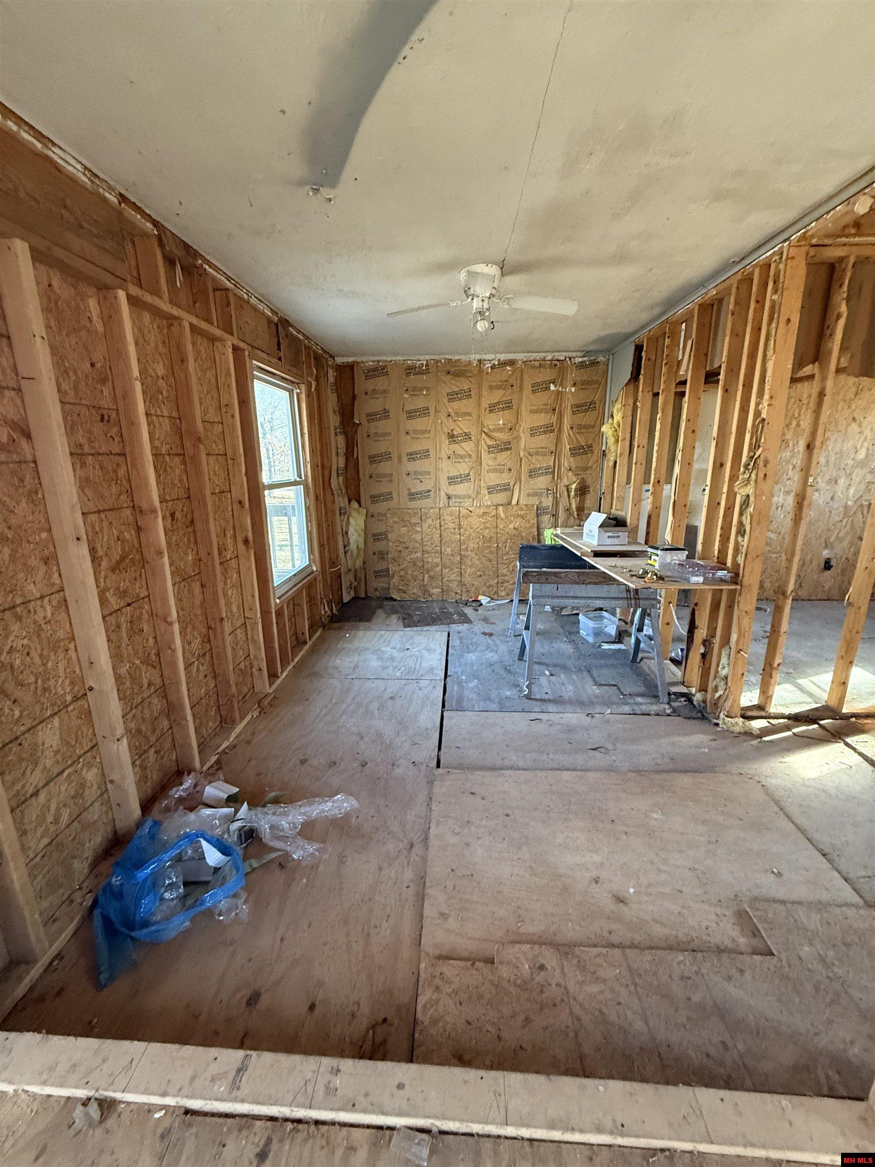 505 LOCUST AVENUE Bull Shoals, AR