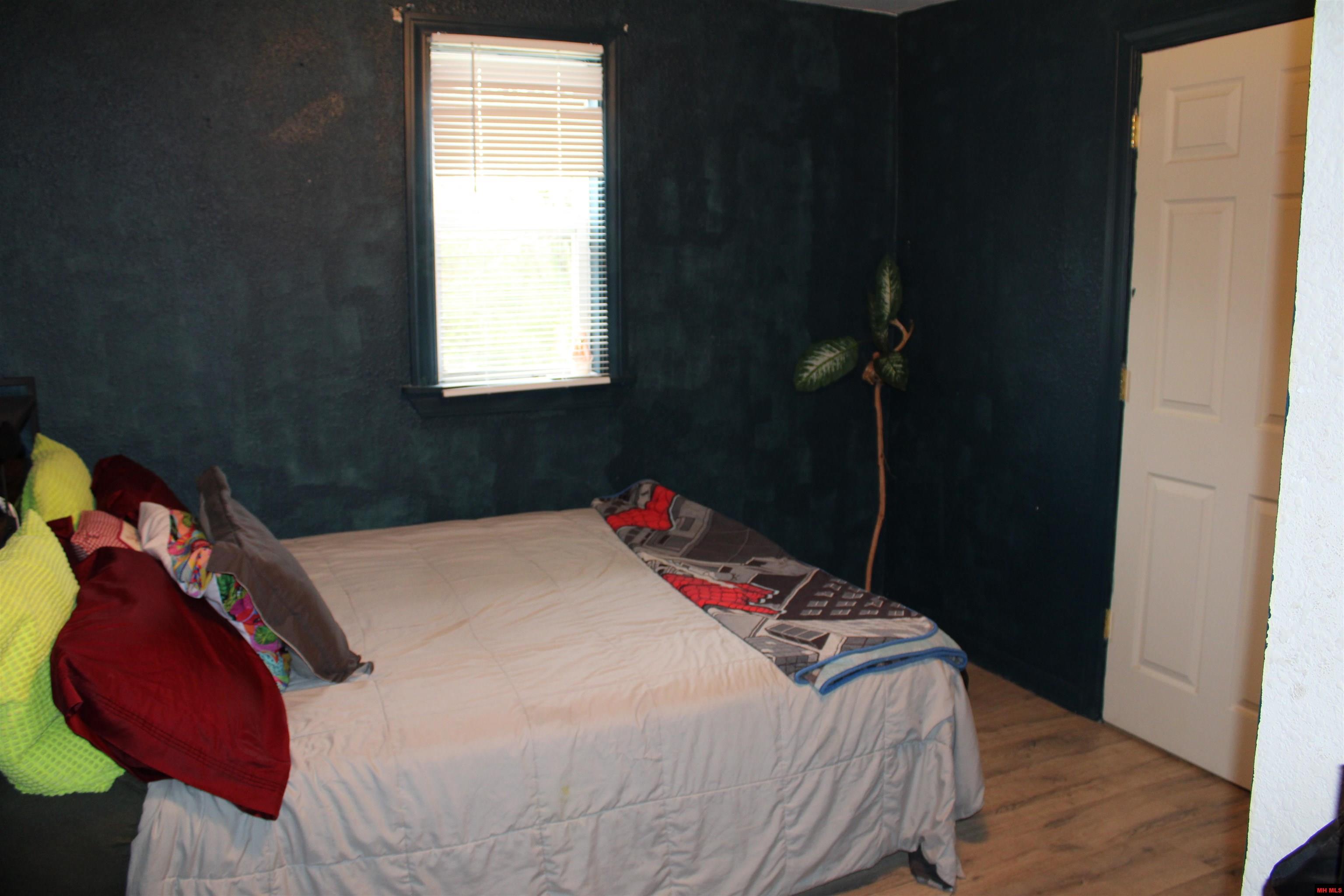 130 MAPLE STREET Calico Rock, AR