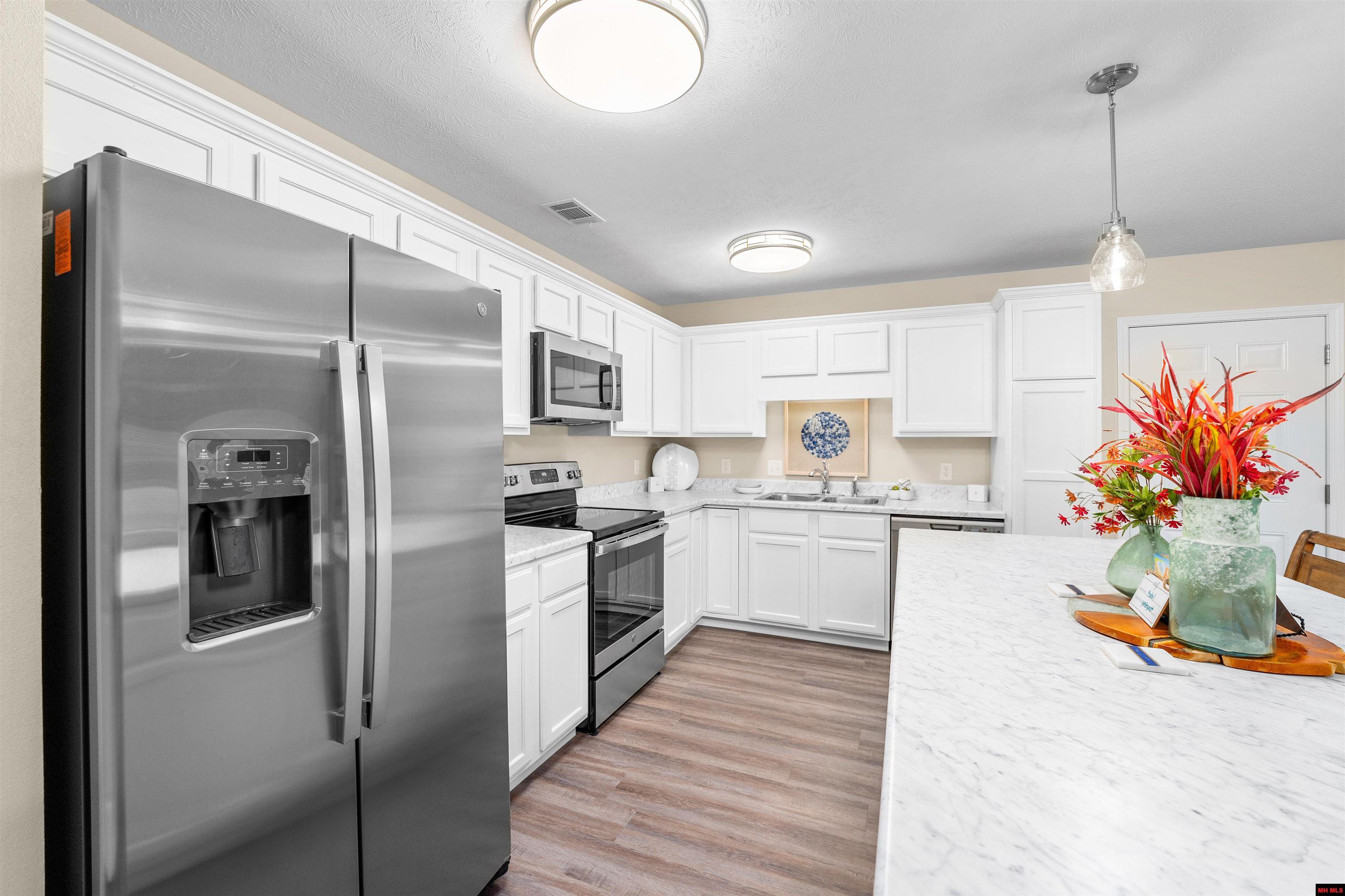 1907 ONTARIO COURT Mountain Home, AR