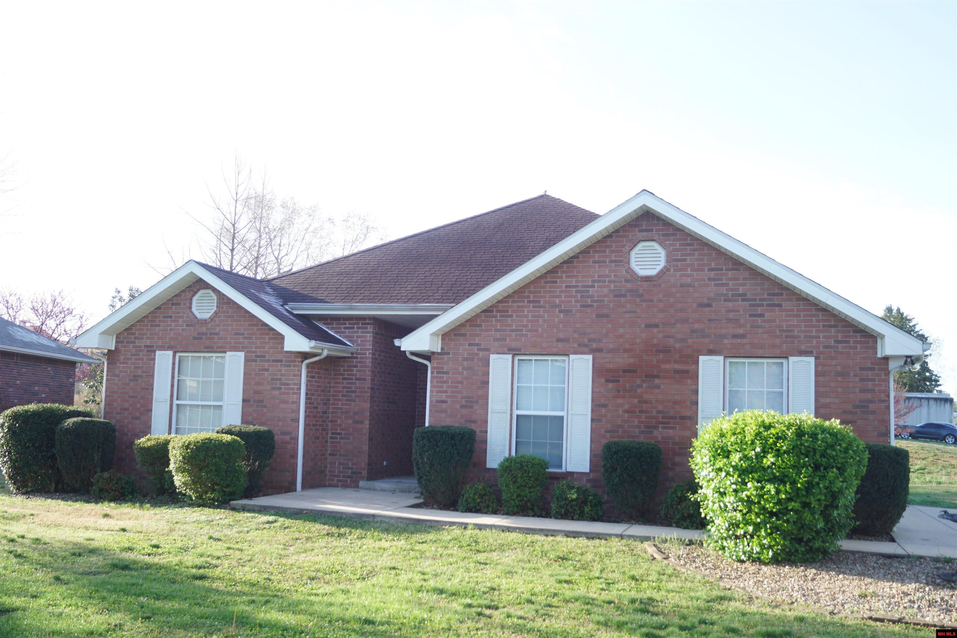 1000 DELWOOD LANE Mountain Home, AR