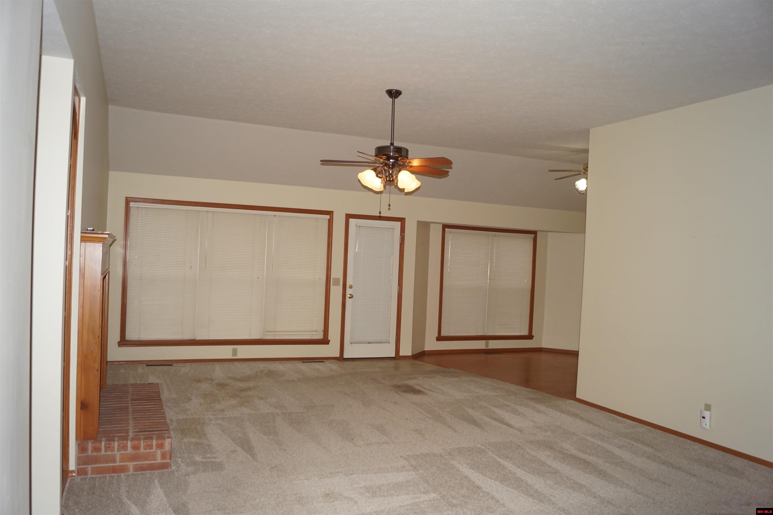 1000 DELWOOD LANE Mountain Home, AR