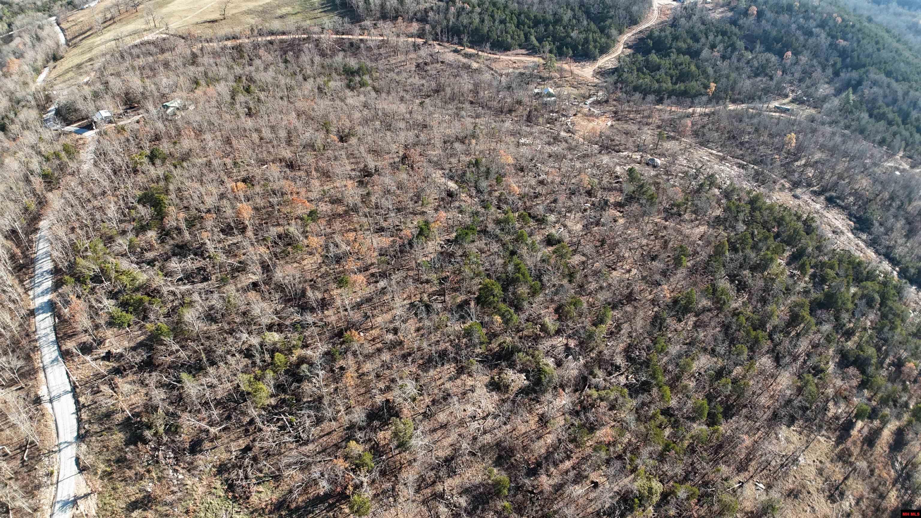 267 MAYFIELD LANE Flippin, AR 72634