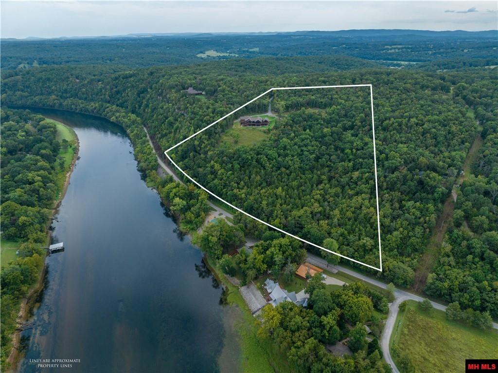 924 CR 174 Cotter, AR