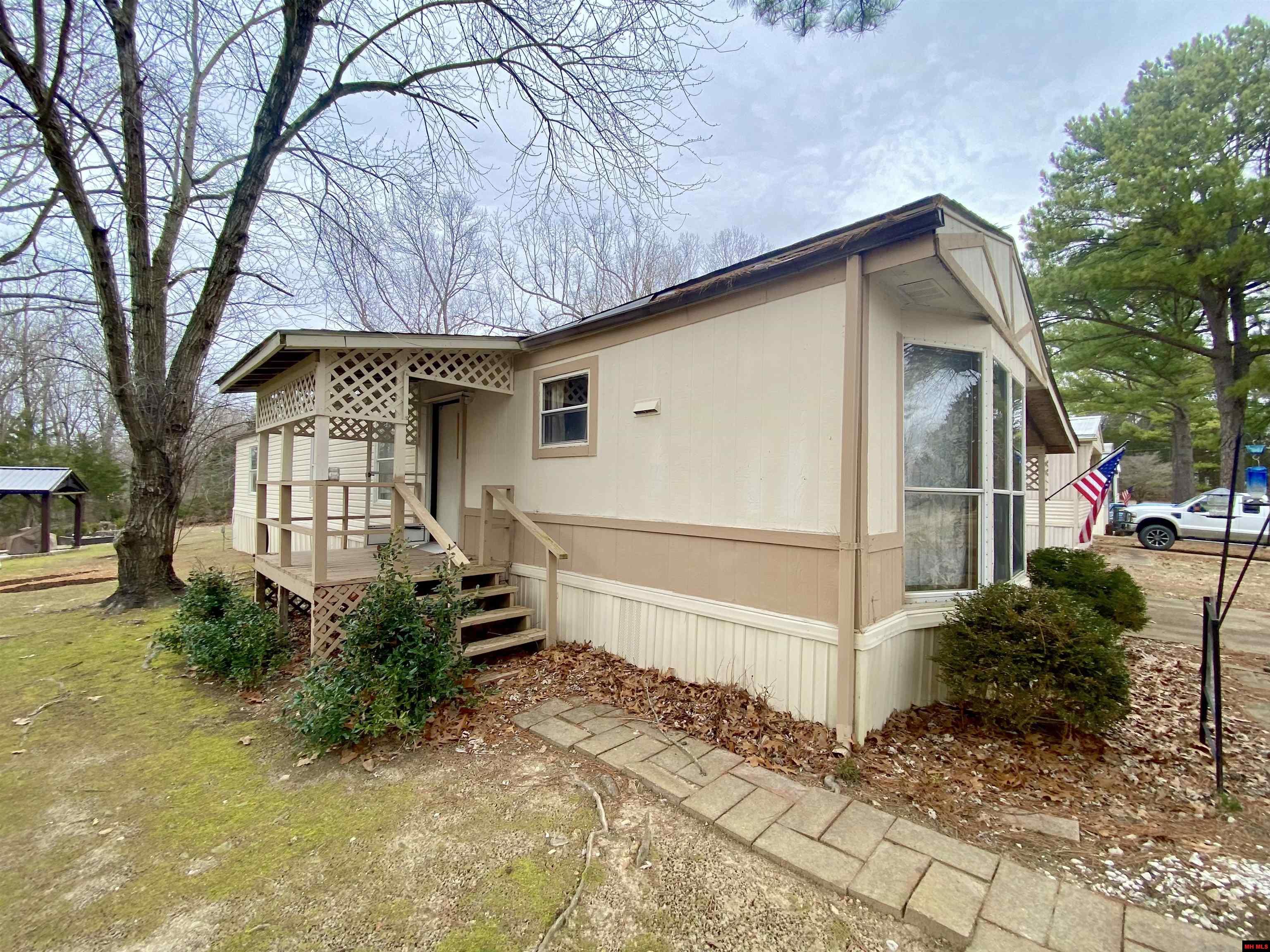 661 NUBBIN RIDGE ROAD Lakeview, AR