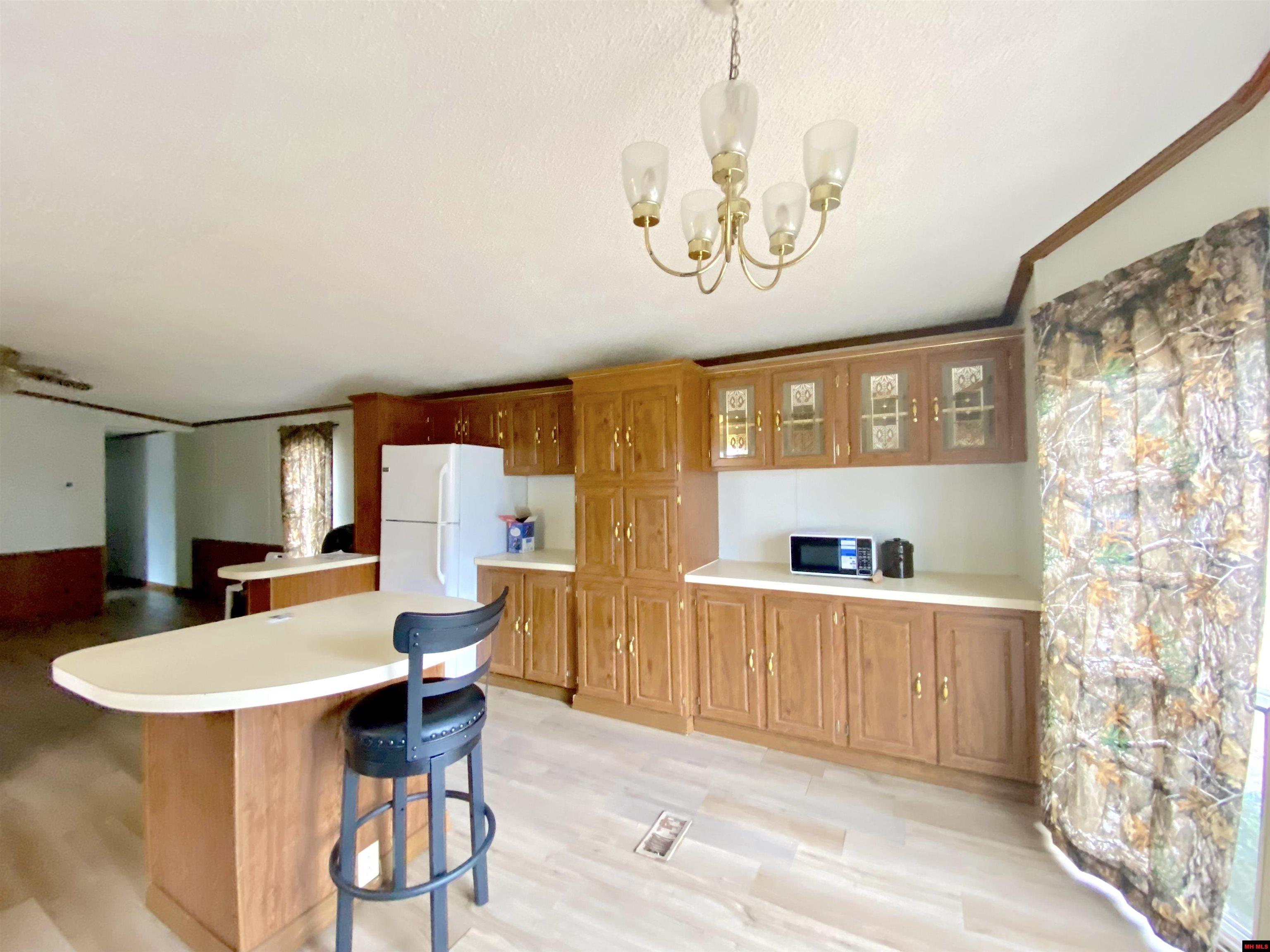 661 NUBBIN RIDGE ROAD Lakeview, AR