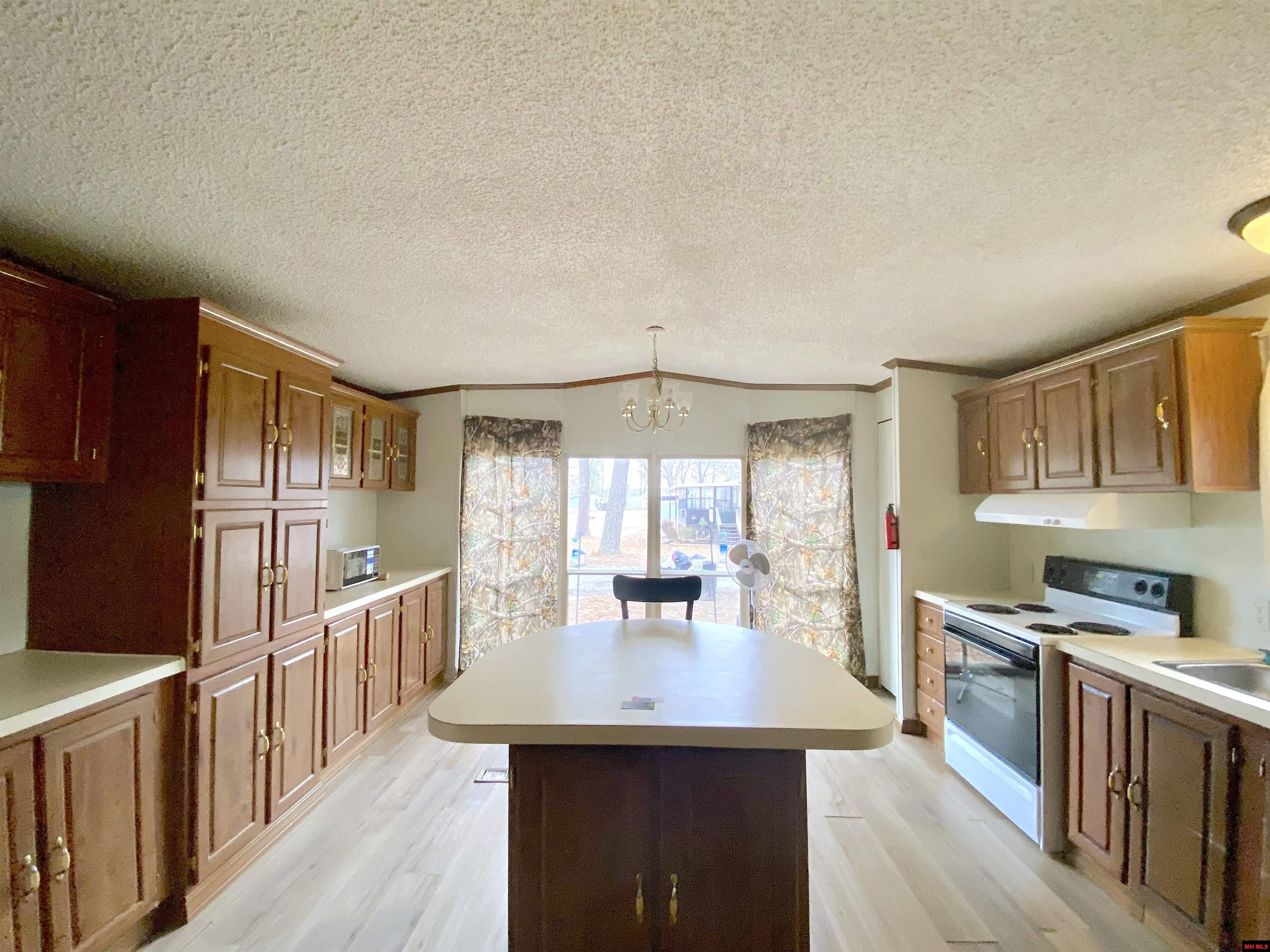 661 NUBBIN RIDGE ROAD Lakeview, AR