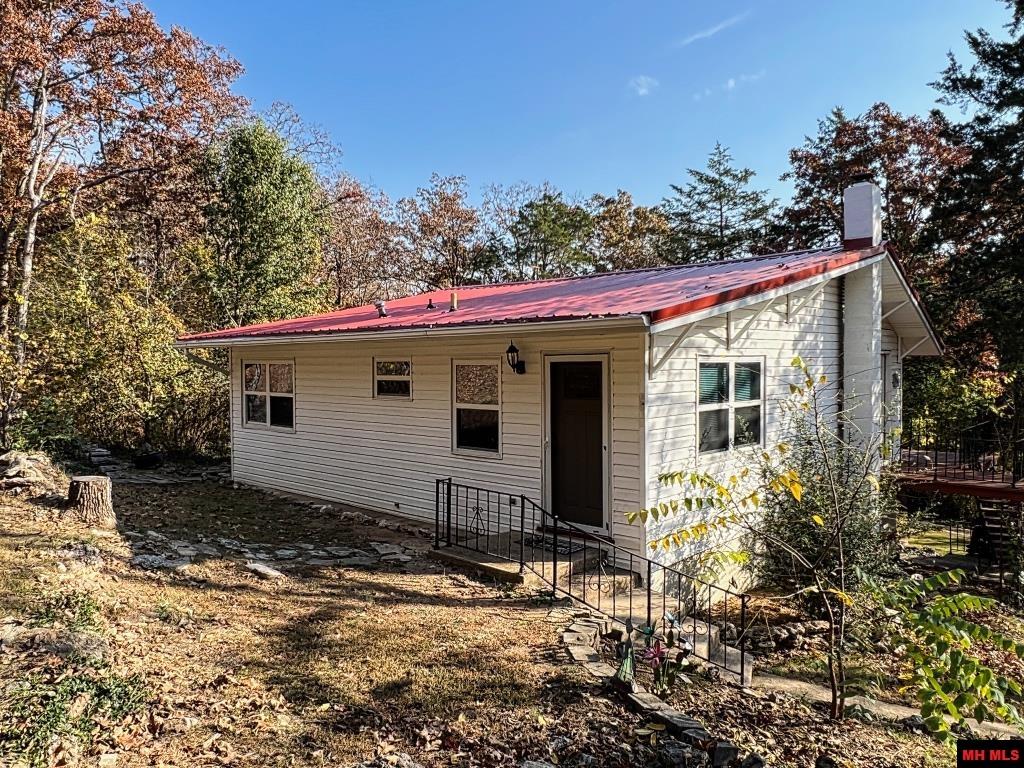64 CR 1437 Mountain Home, AR 72653