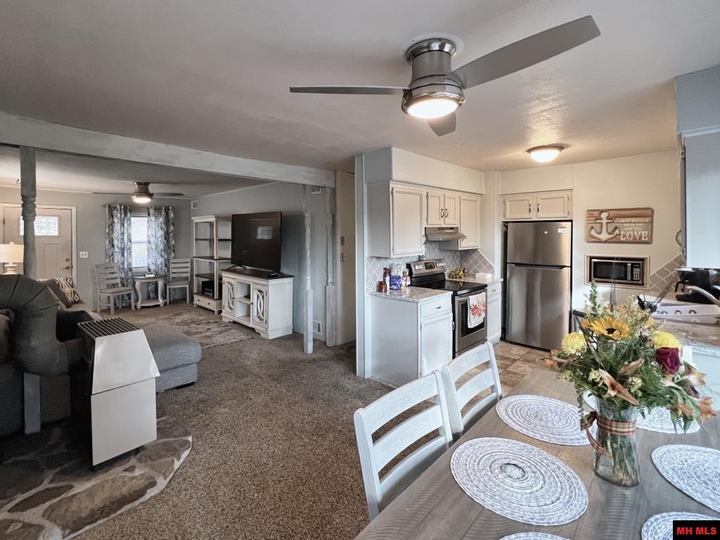 64 CR 1437 Mountain Home, AR 72653