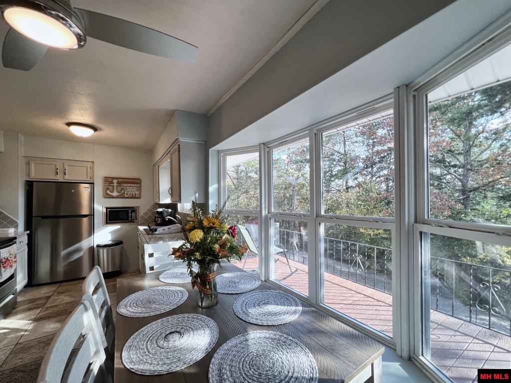 64 CR 1437 Mountain Home, AR 72653