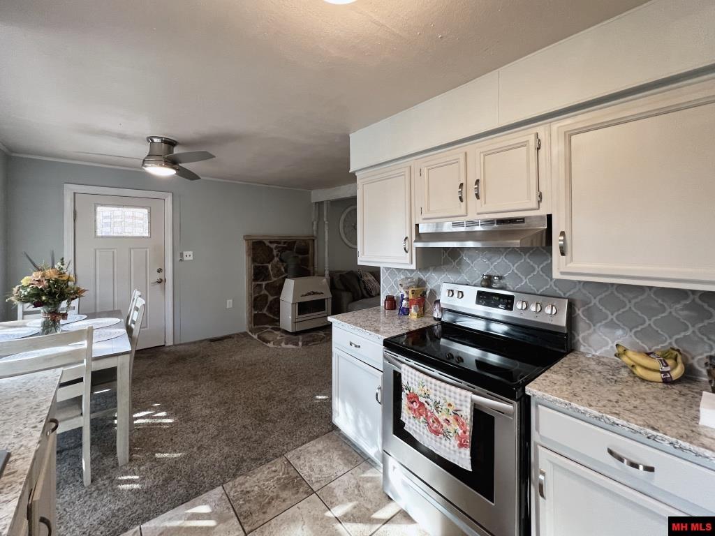 64 CR 1437 Mountain Home, AR 72653