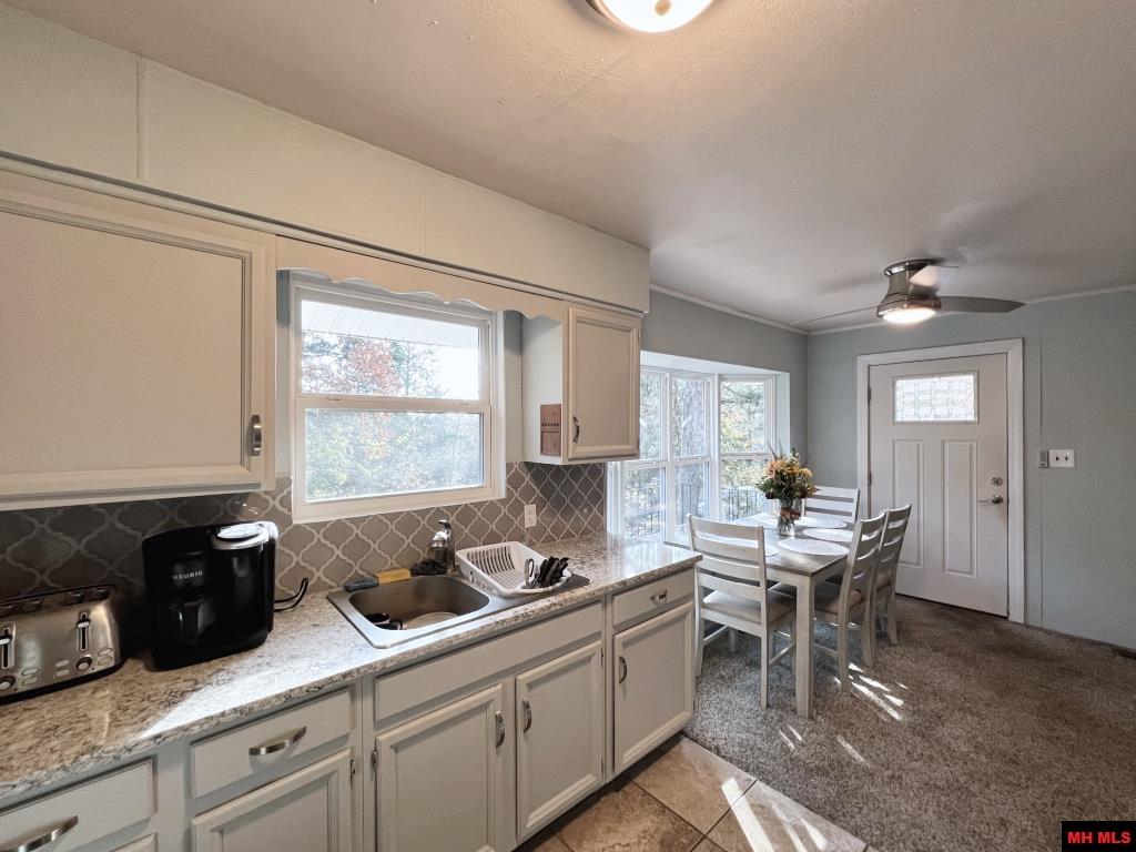 64 CR 1437 Mountain Home, AR 72653