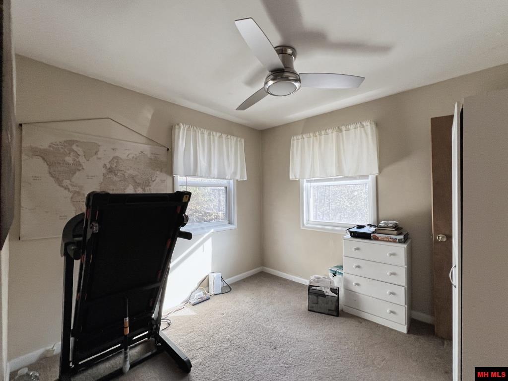 64 CR 1437 Mountain Home, AR 72653