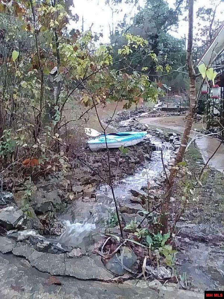 64 CR 1437 Mountain Home, AR 72653