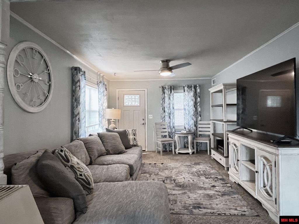 64 CR 1437 Mountain Home, AR 72653