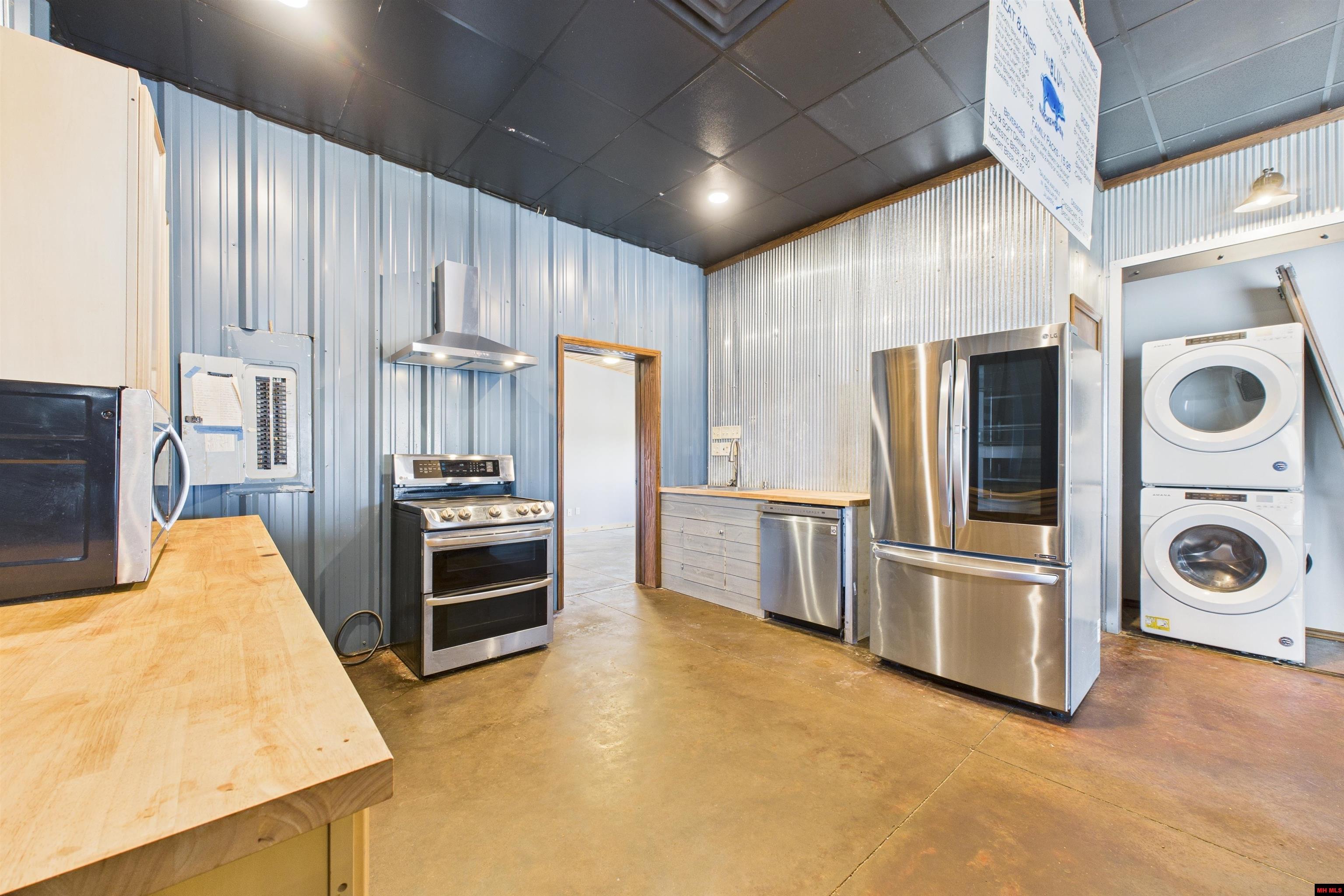 39 TEAL POINT ROAD Mountain Home, AR