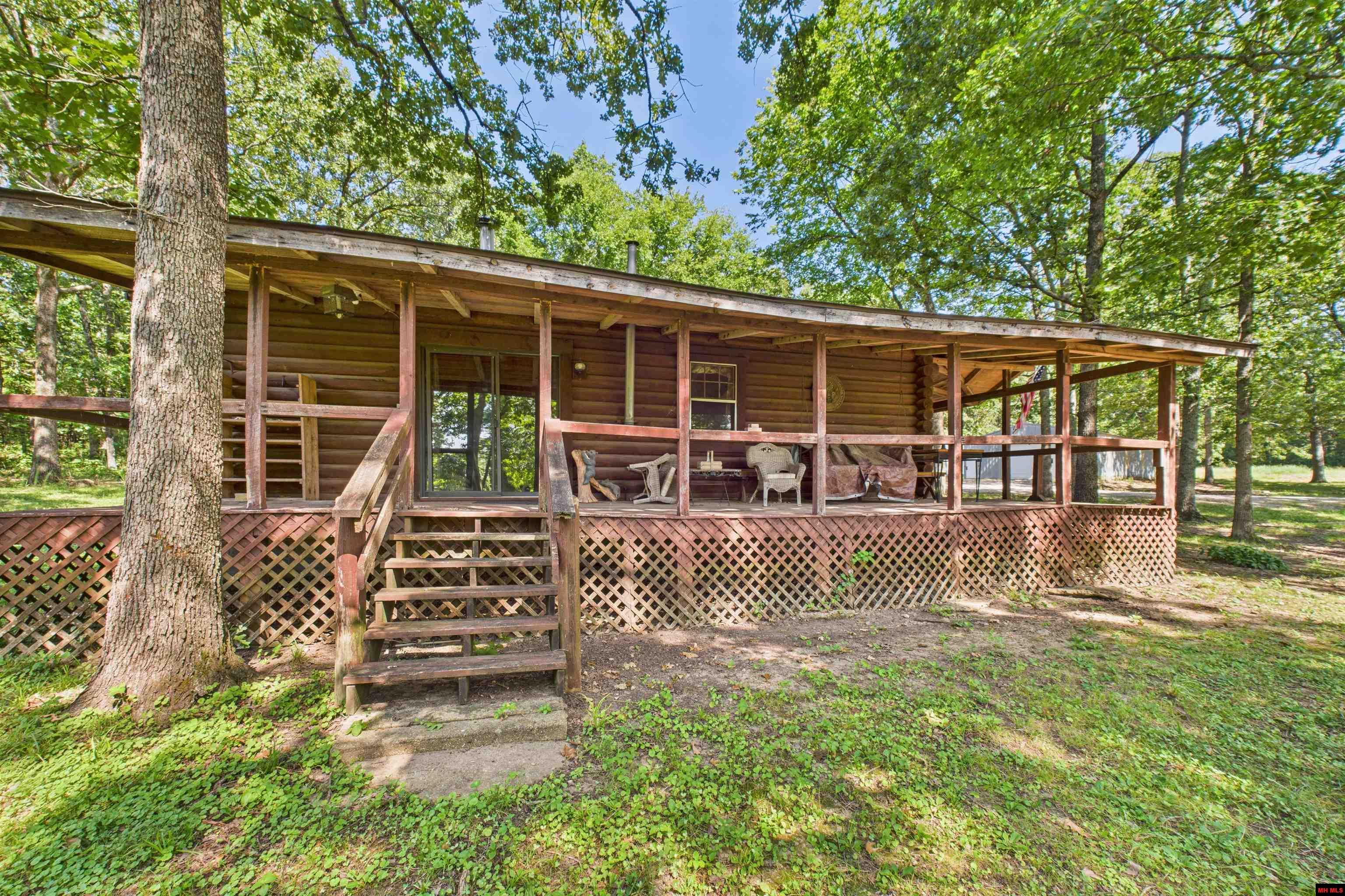 4643 NORFORK RIVER ROAD Norfork, AR 72519