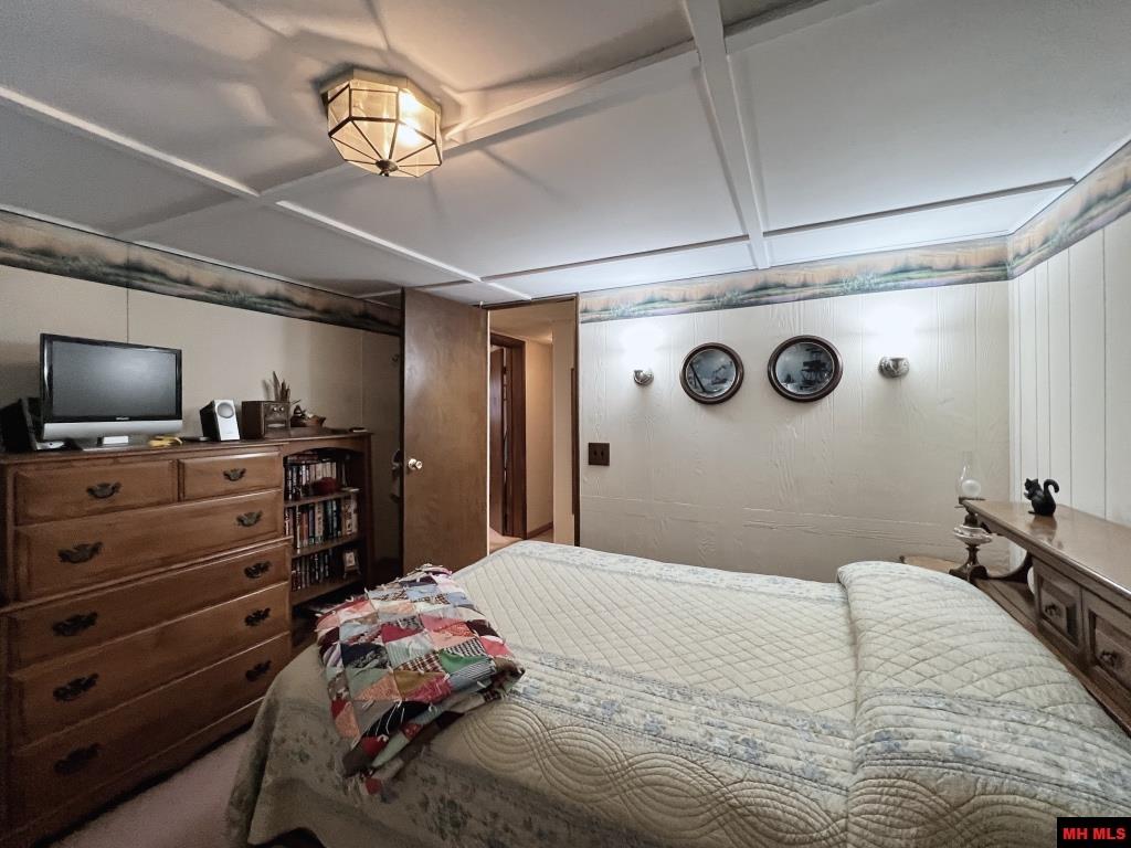 37 PRIVATE ROAD 1438 Mountain Home, AR 72653