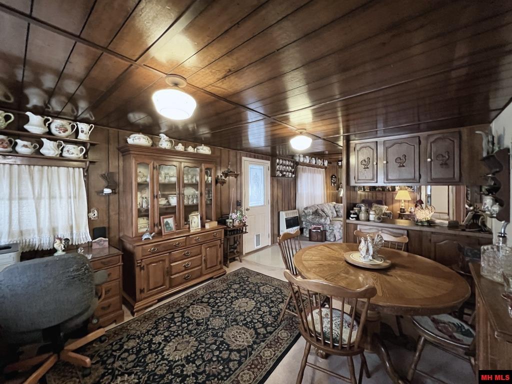 37 PRIVATE ROAD 1438 Mountain Home, AR 72653