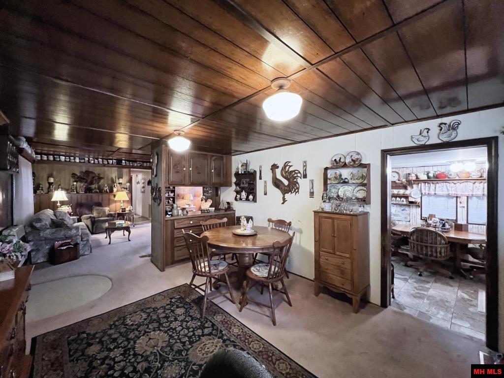 37 PRIVATE ROAD 1438 Mountain Home, AR 72653