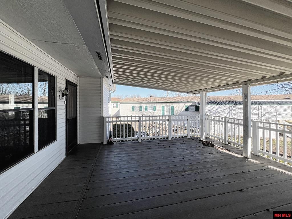106 HAL DRIVE Mountain Home, AR