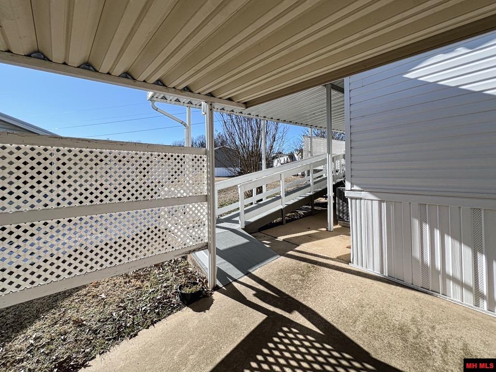 106 HAL DRIVE Mountain Home, AR