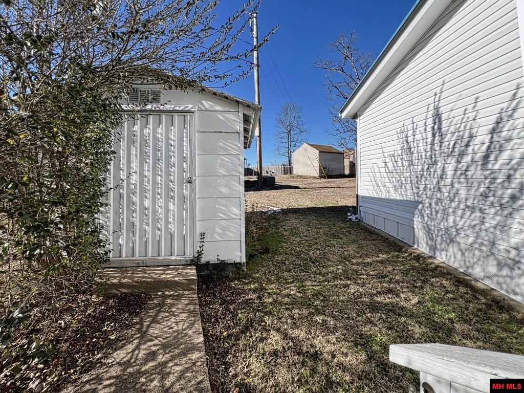 106 HAL DRIVE Mountain Home, AR
