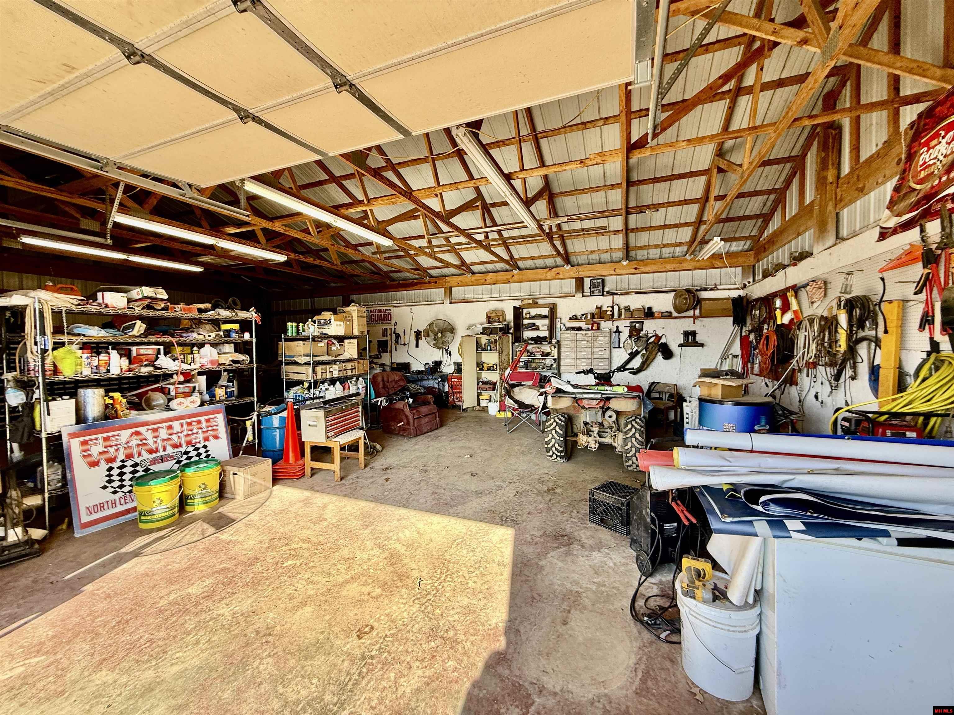 192 SUMMERWOOD LANE Flippin, AR