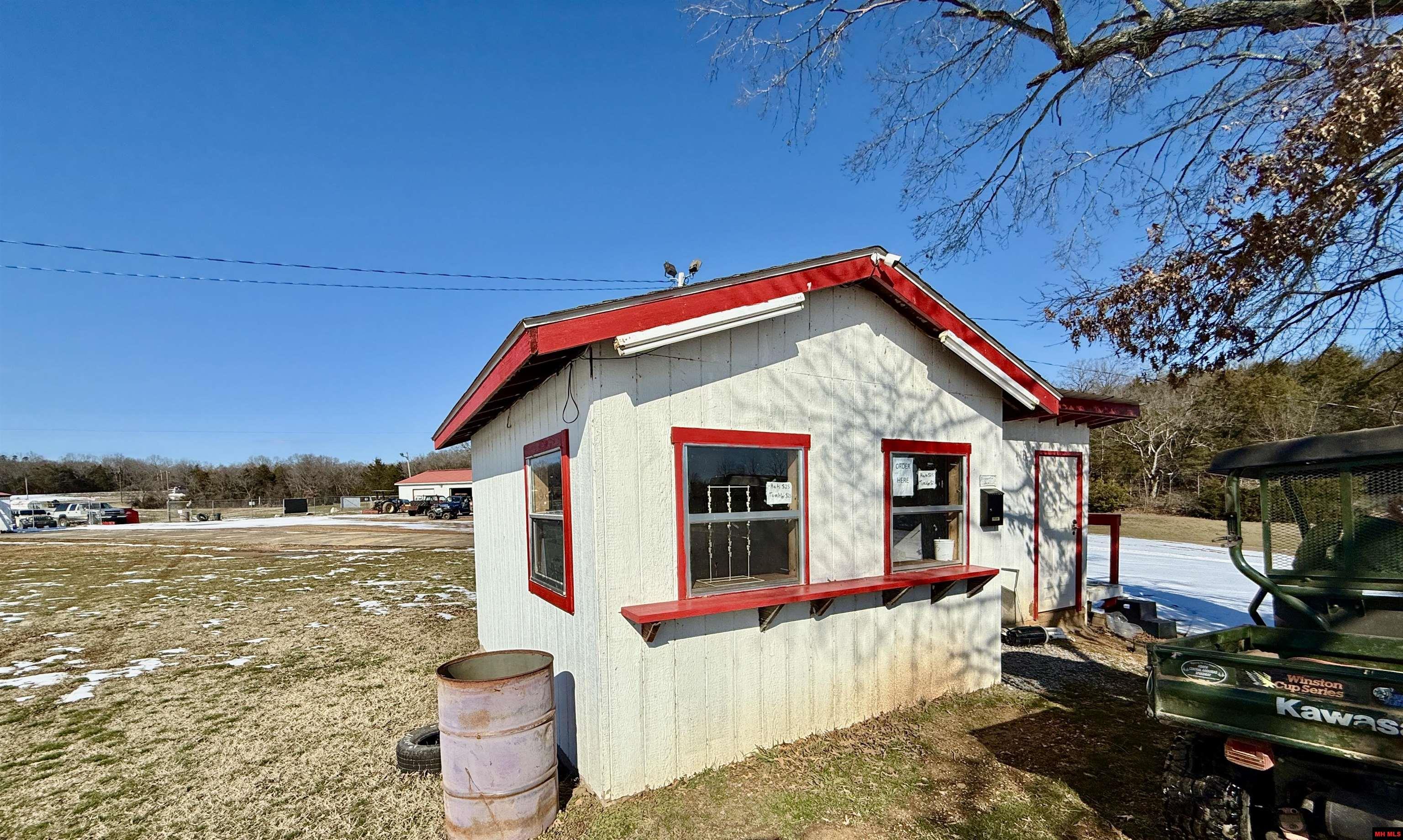 192 SUMMERWOOD LANE Flippin, AR