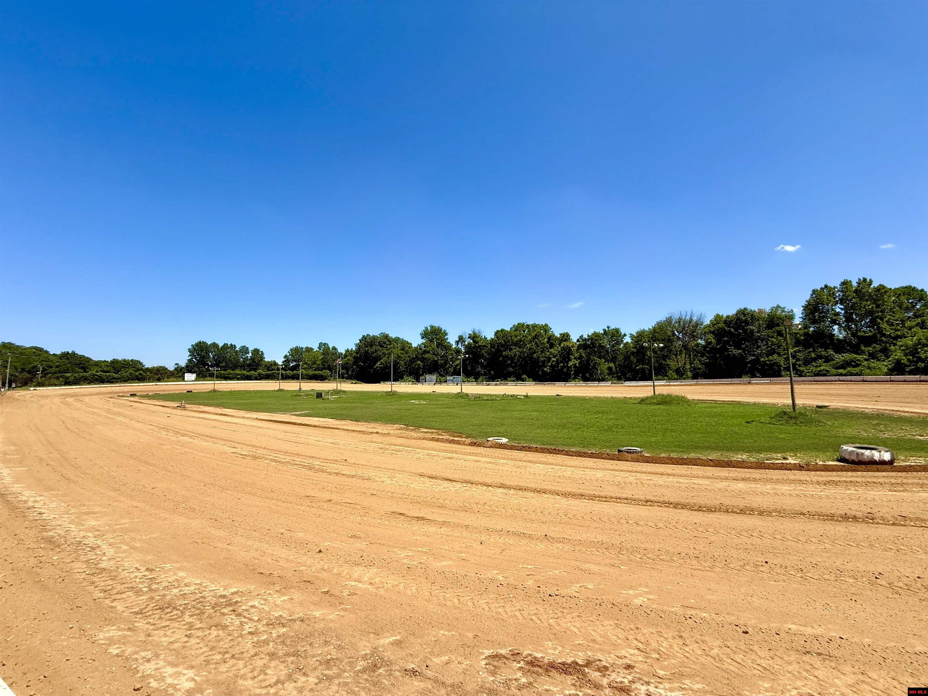 192 SUMMERWOOD LANE Flippin, AR