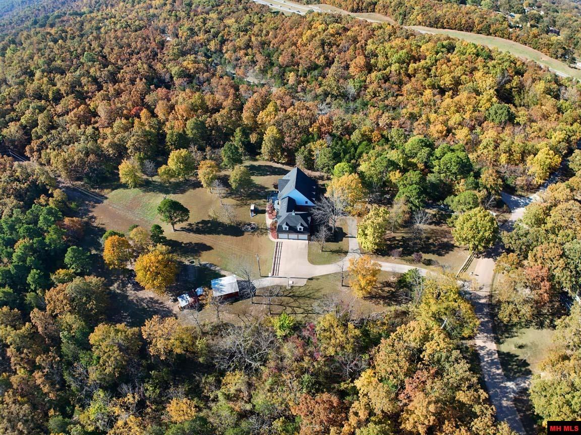 180 OAK TREE TERRACE | Mountain Home, AR