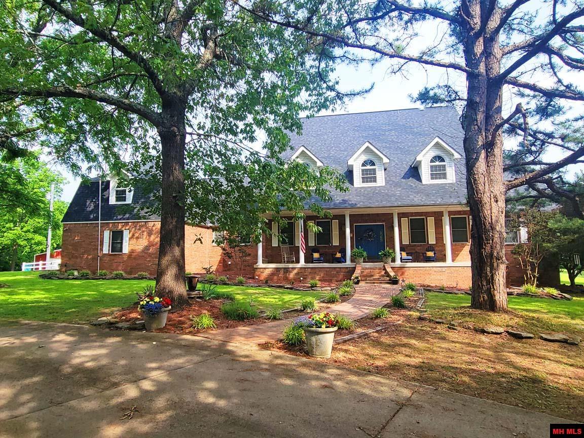 180 OAK TREE TERRACE | Mountain Home, AR