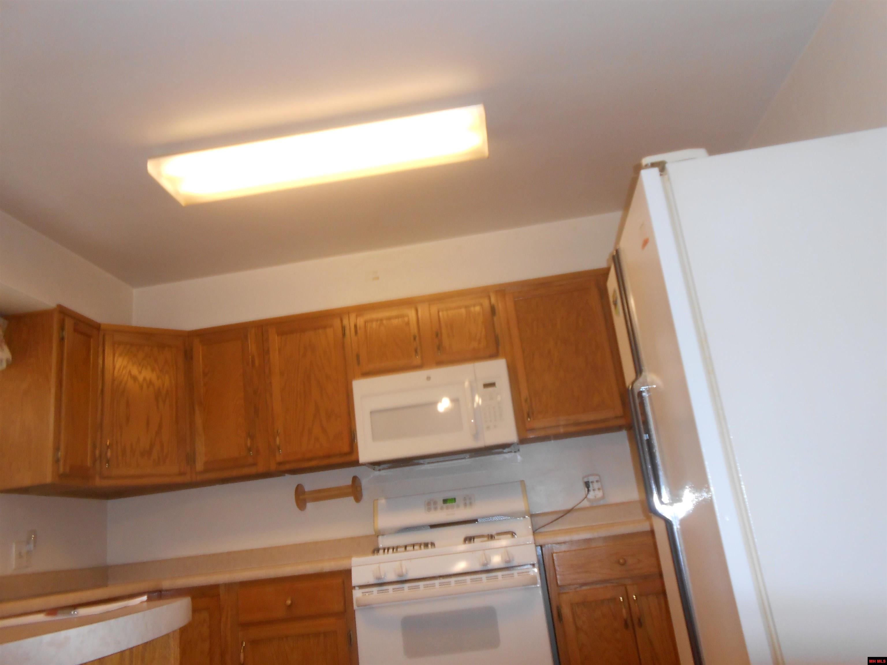 932 S BRYANT STREET Mountain Home, AR