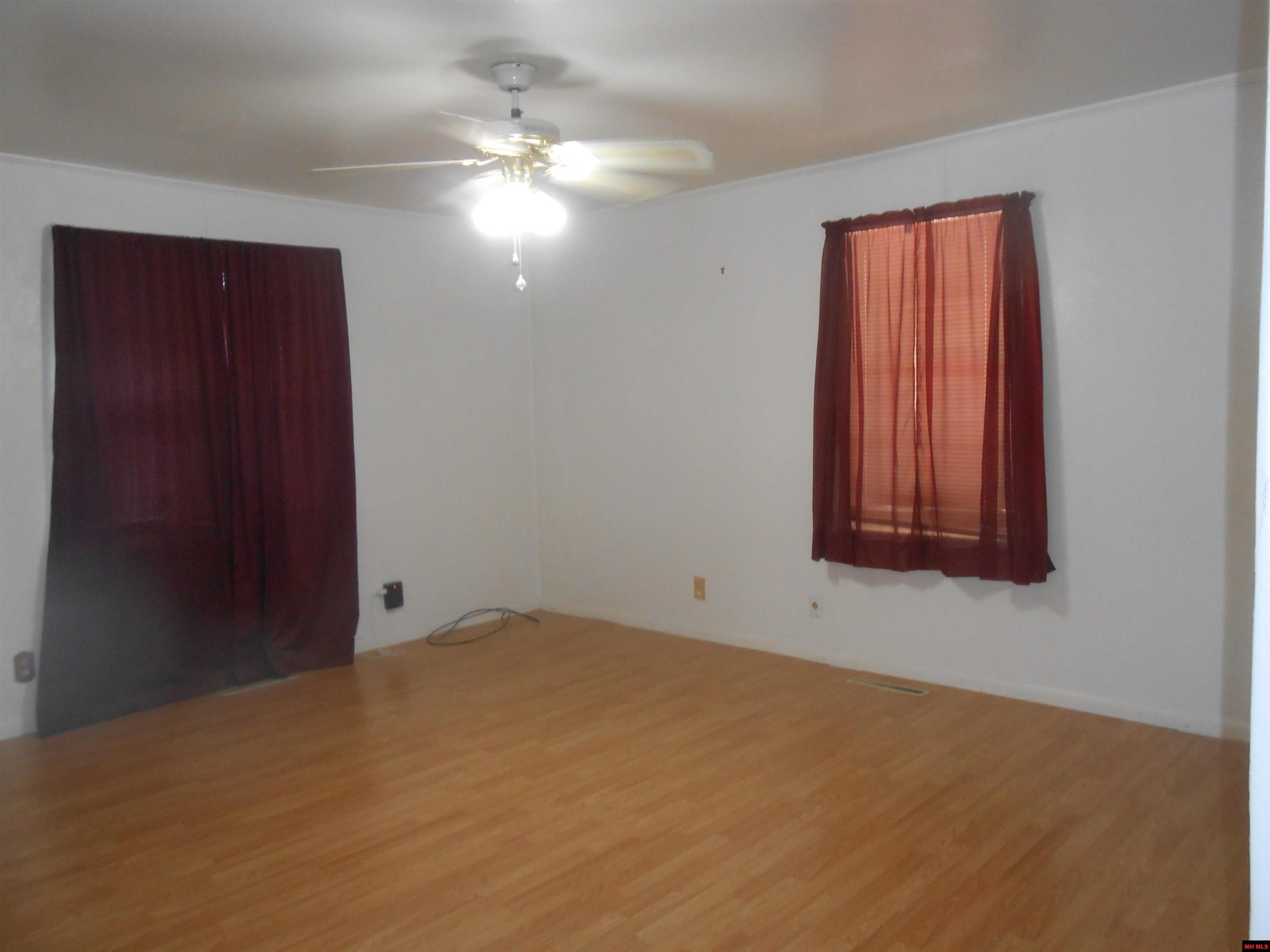 932 S BRYANT STREET Mountain Home, AR