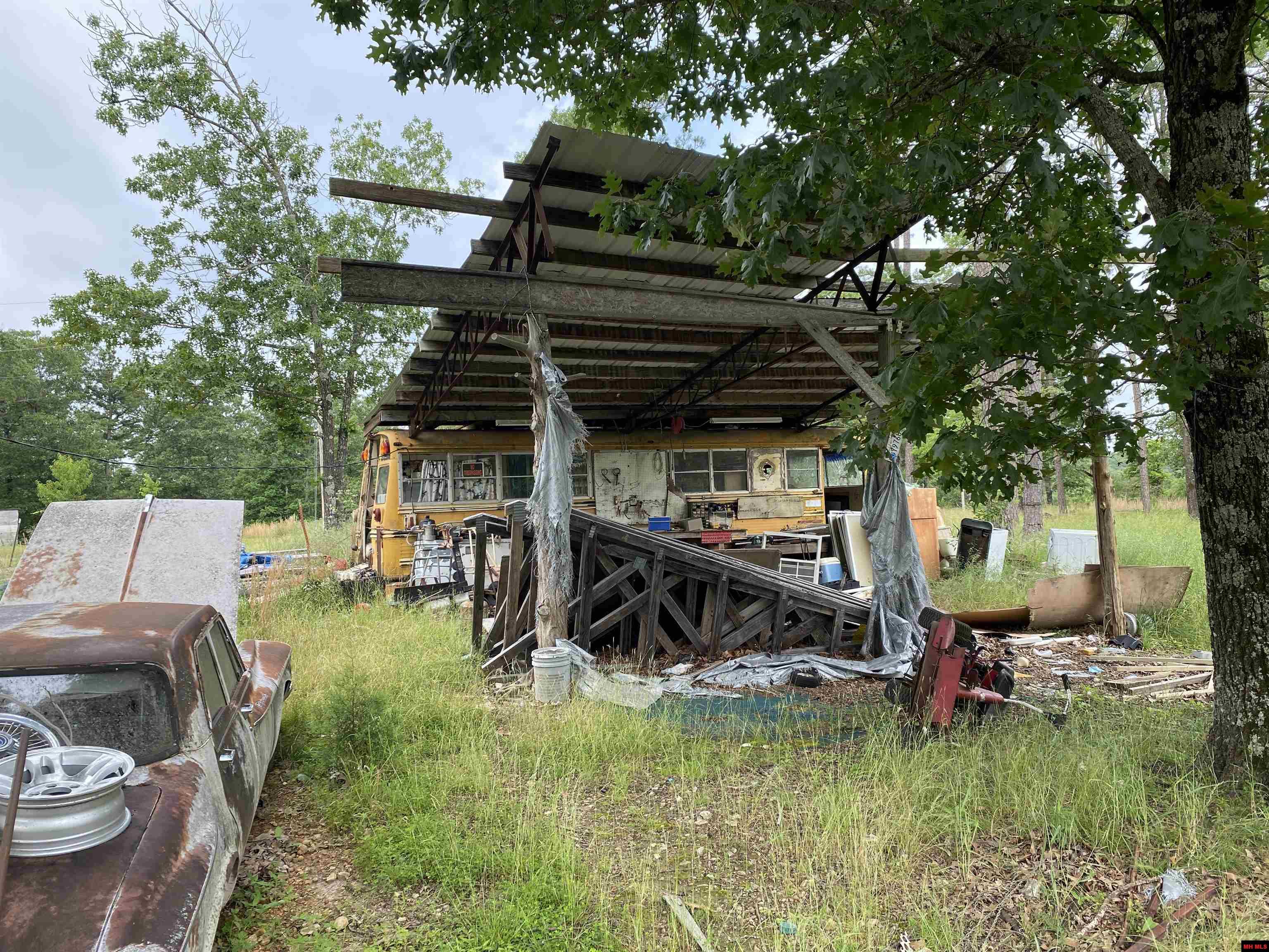 1071 & 1163 FEE HOLLOW TERRACE Yellville, AR 72687