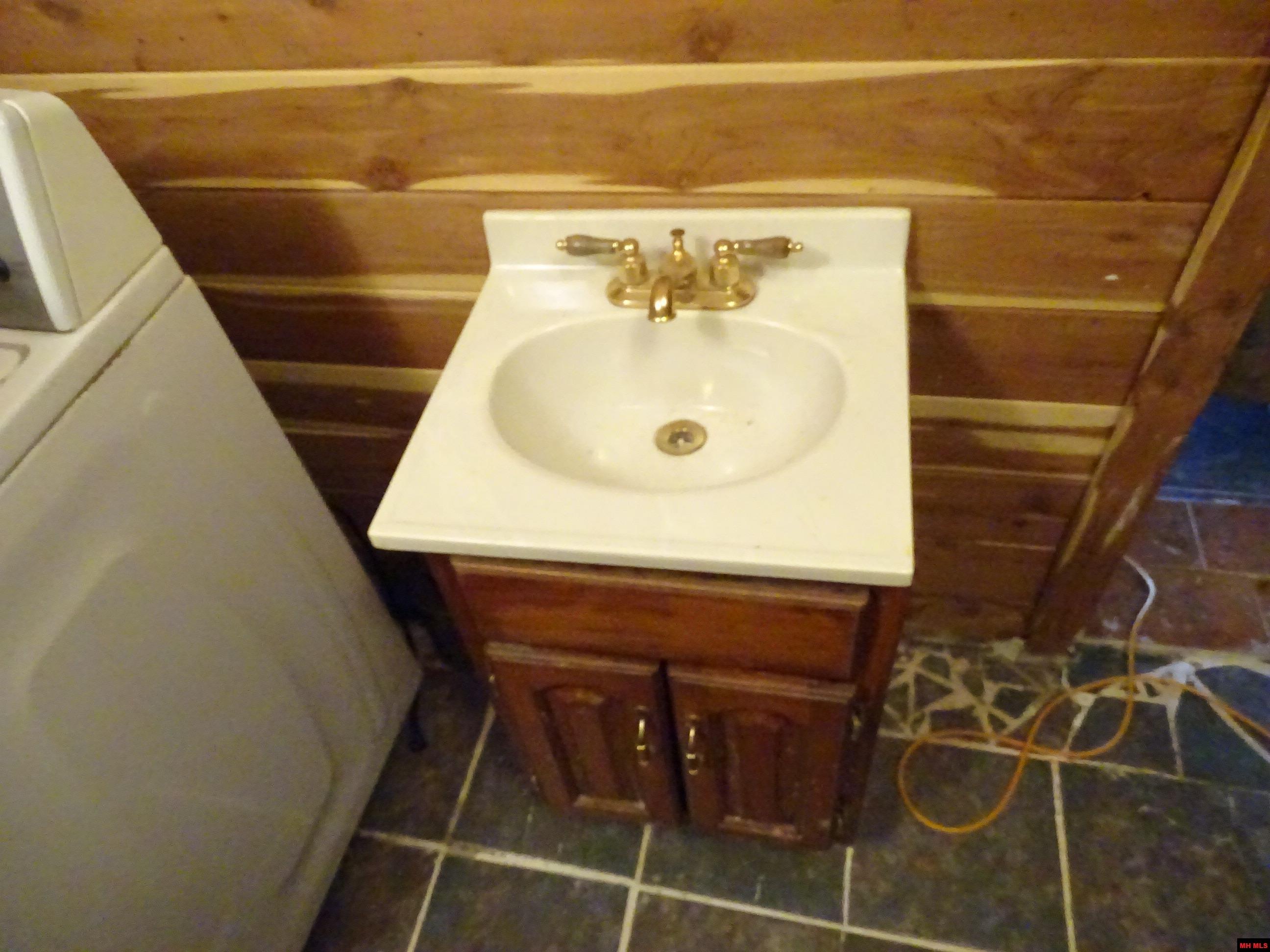 1071 & 1163 FEE HOLLOW TERRACE Yellville, AR 72687