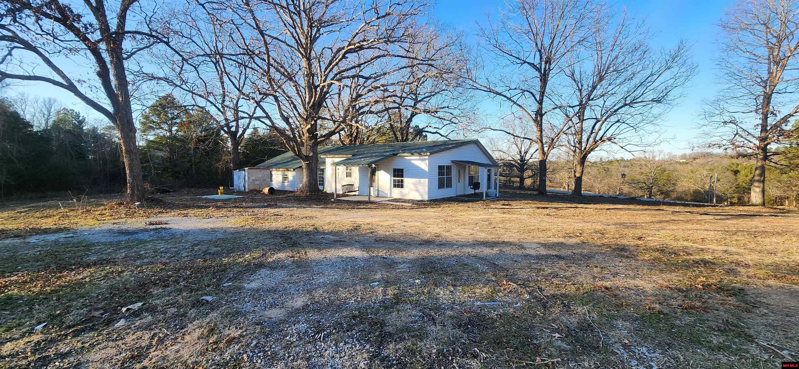 16373 HWY 5 SOUTH Norfork, AR