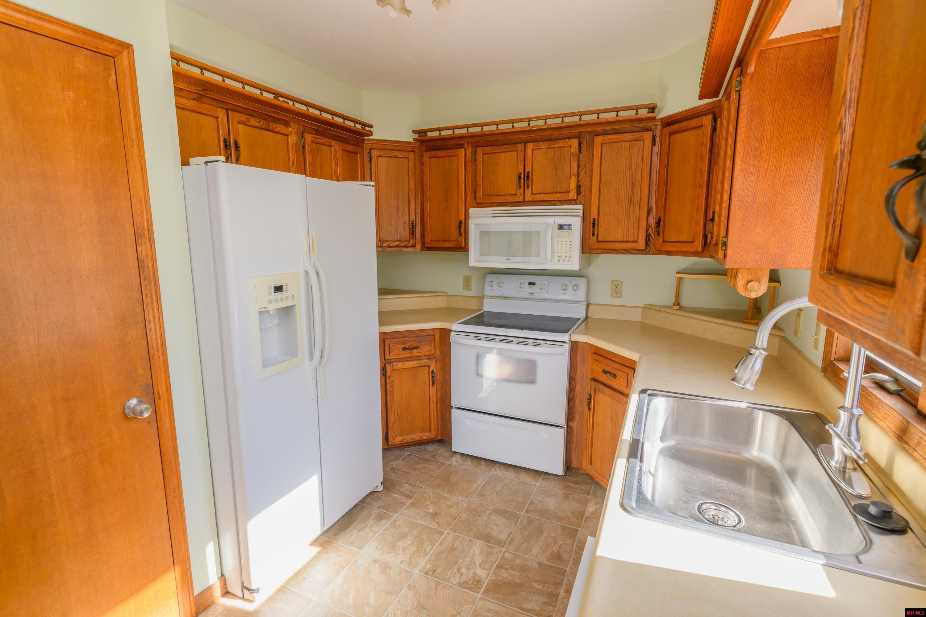 1246 NUBBIN RIDGE ROAD Lakeview, AR